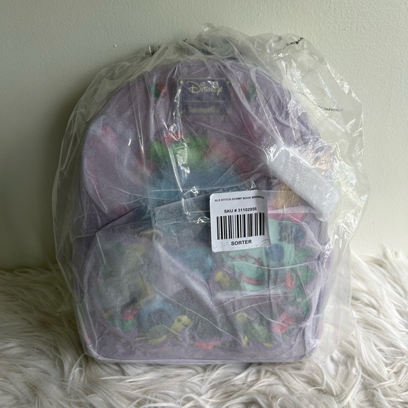 Loungefly Stitch Reading Backpack - Picture 4 of 5